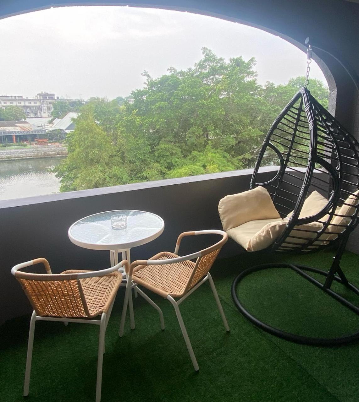 Chanmel Riverside تشانتابوري المظهر الخارجي الصورة